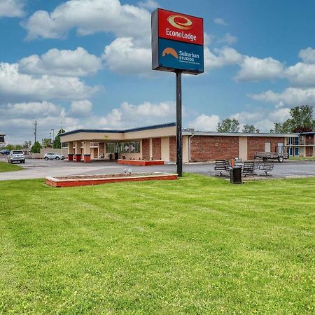 Suburban Studios Neenah-Appleton エクステリア 写真